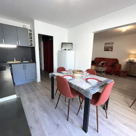 Climatise Avec Parking - ? Pers. - Fr-1-338-642